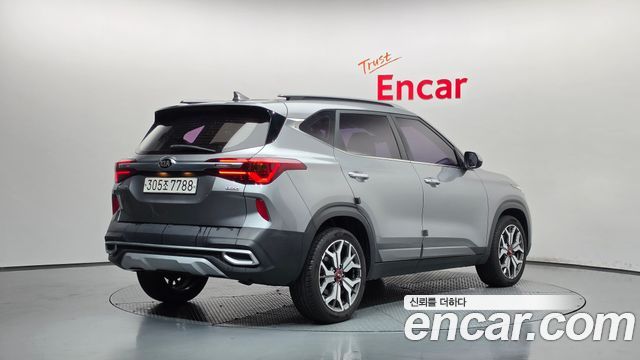 Kia Seltos 2020 — photo 2