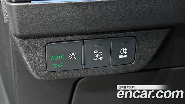 Audi Q4 e-tron 2022 — photo 28