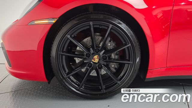 Porsche 911 2024 — photo 5