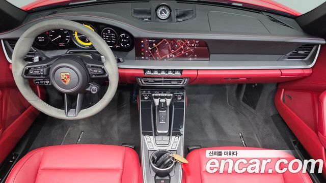 Porsche 911 2024 — photo 10