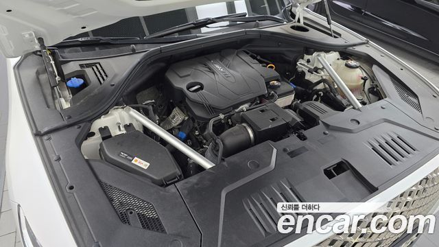 Genesis GV70 2022 — photo 6
