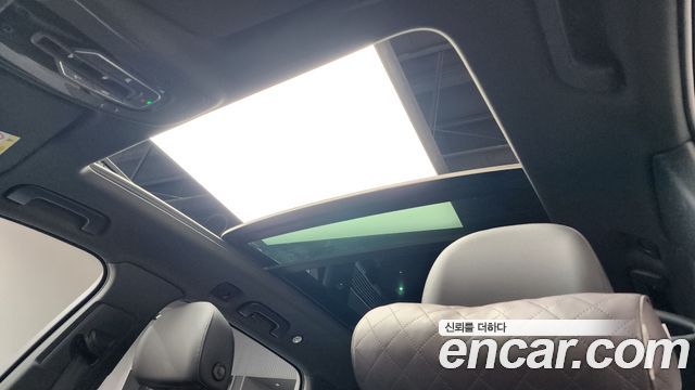 Audi Q7 2021 — photo 21