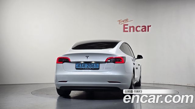 Tesla Model 3 2021 — photo 4