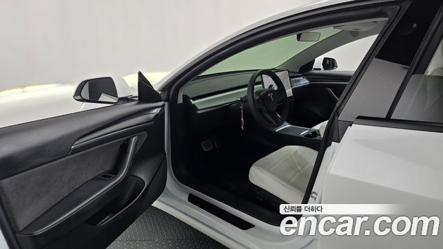 Tesla Model 3 2021 — photo 10