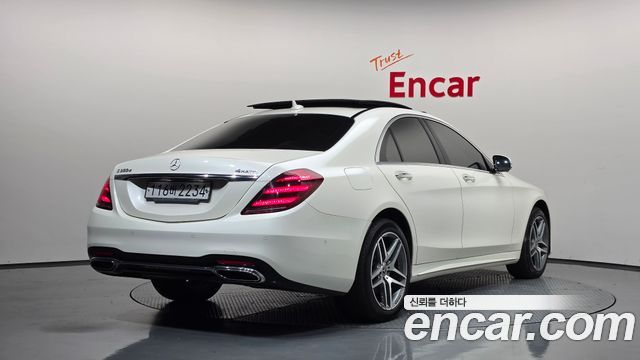 Mercedes-Benz S-Class 2019 — photo 2