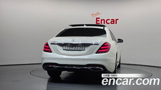 Mercedes-Benz S-Class 2019 — photo 4
