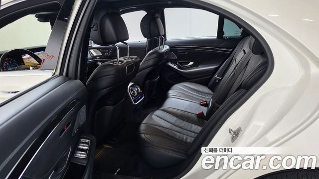 Mercedes-Benz S-Class 2019 — photo 17