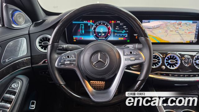 Mercedes-Benz S-Class 2019 — photo 20