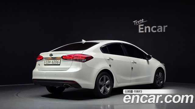 Kia K3 2018 — photo 2