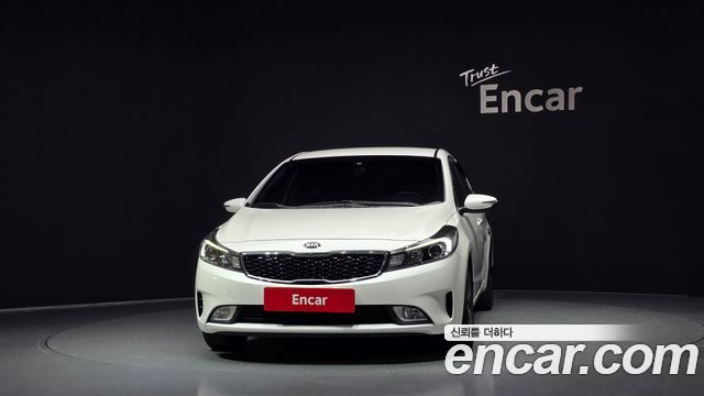 Kia K3 2018 — photo 3