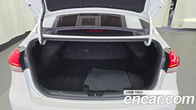 Kia K3 2018 — photo 20
