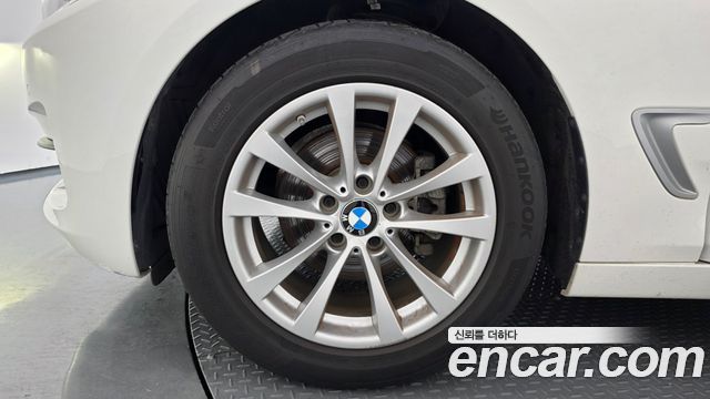 BMW Gran Turismo 2020 — photo 5