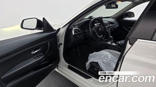 BMW Gran Turismo 2020 — photo 13