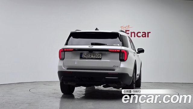 Ford Explorer 2025 — photo 4