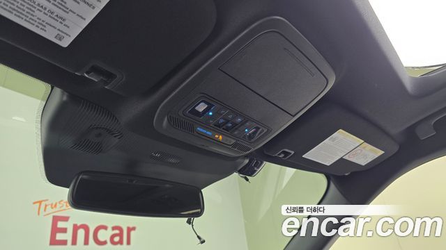 Ford Explorer 2025 — photo 19