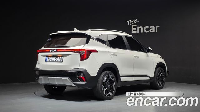 Kia Seltos 2023 — photo 2