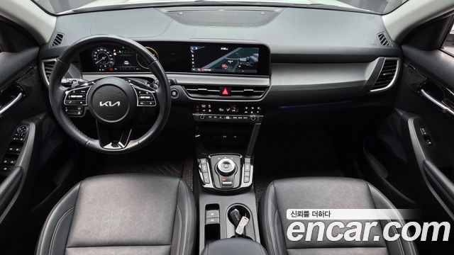 Kia Seltos 2023 — photo 10