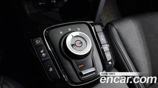 Kia Seltos 2023 — photo 12