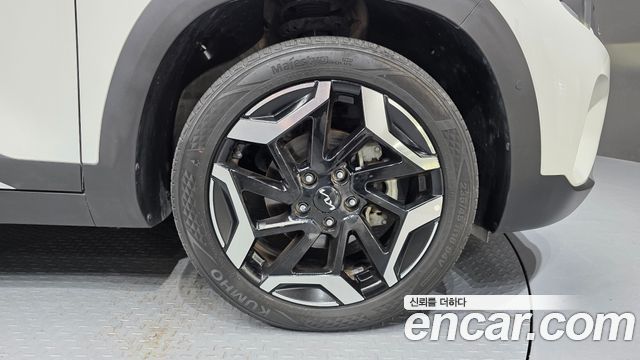 Kia Seltos 2023 — photo 7