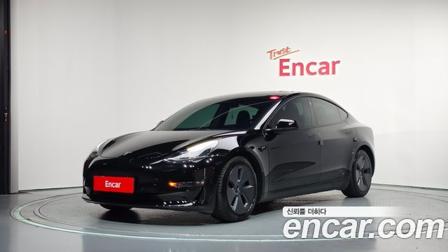 Tesla Model 3 2022 — photo 1