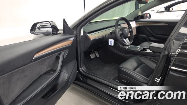Tesla Model 3 2022 — photo 13