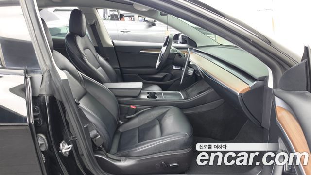 Tesla Model 3 2022 — photo 17