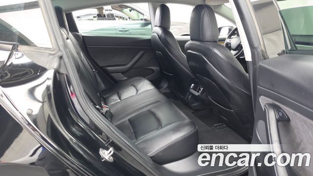 Tesla Model 3 2022 — photo 18