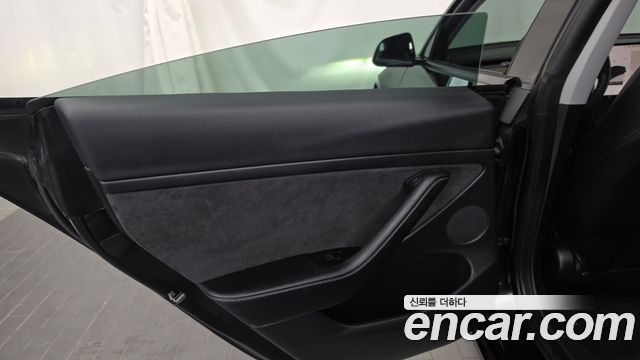 Tesla Model 3 2022 — photo 15
