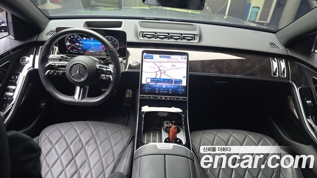 Mercedes-Benz S-Class 2021 — photo 10