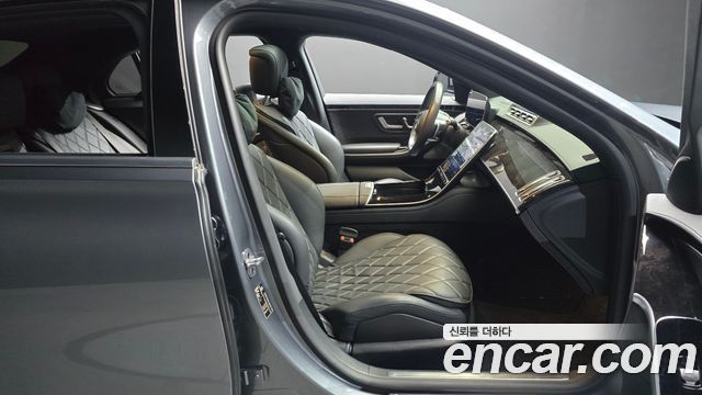 Mercedes-Benz S-Class 2021 — photo 16