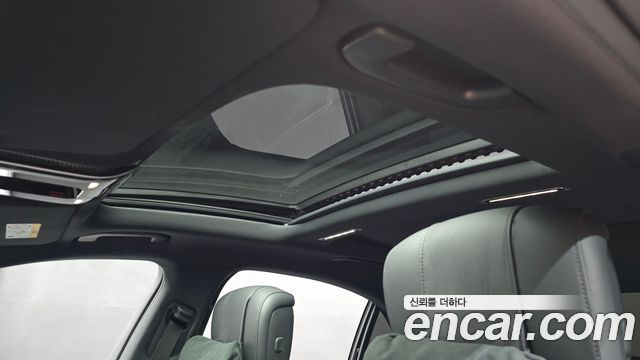 Mercedes-Benz S-Class 2021 — photo 31
