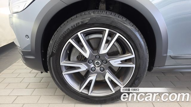 Volvo V90 2018 — photo 5