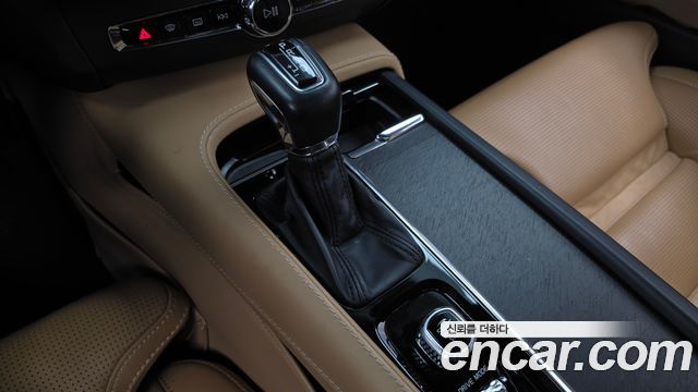 Volvo V90 2018 — photo 9