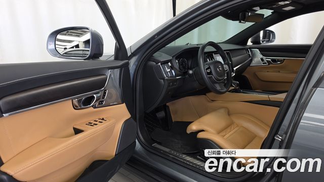 Volvo V90 2018 — photo 10