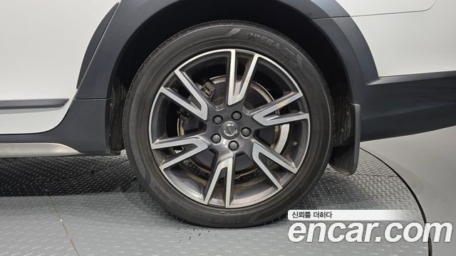 Volvo V90 2020 — photo 7