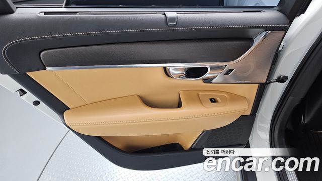 Volvo V90 2020 — photo 15