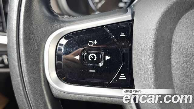 Volvo V90 2020 — photo 28