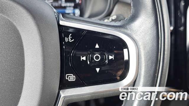 Volvo V90 2020 — photo 29