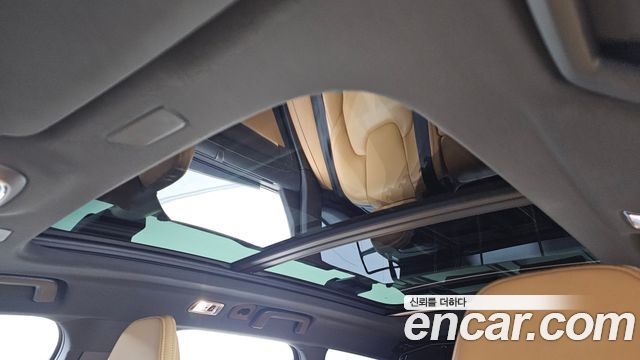 Volvo V90 2020 — photo 32