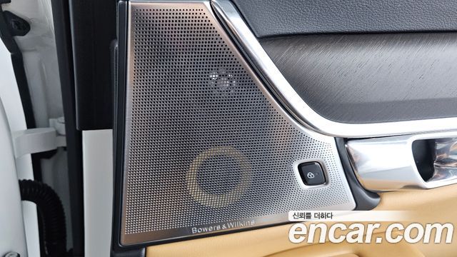 Volvo V90 2020 — photo 33