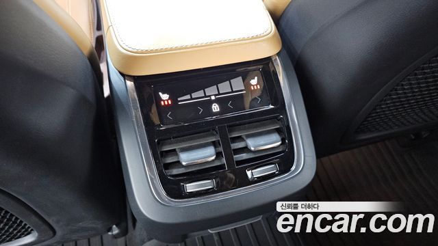 Volvo V90 2020 — photo 35