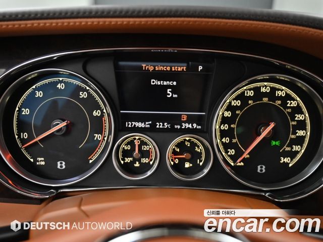 Bentley Flying Spur 2016 — photo 8