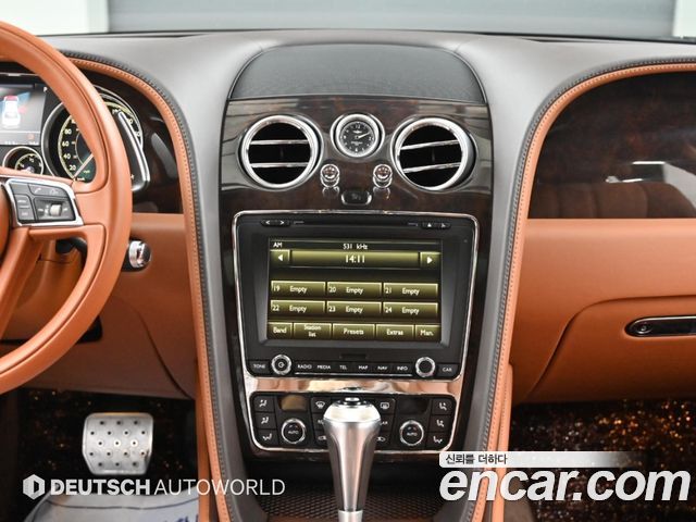 Bentley Flying Spur 2016 — photo 14