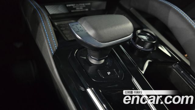 Renault-KoreaSamsung Grand Koleos 2025 — photo 12