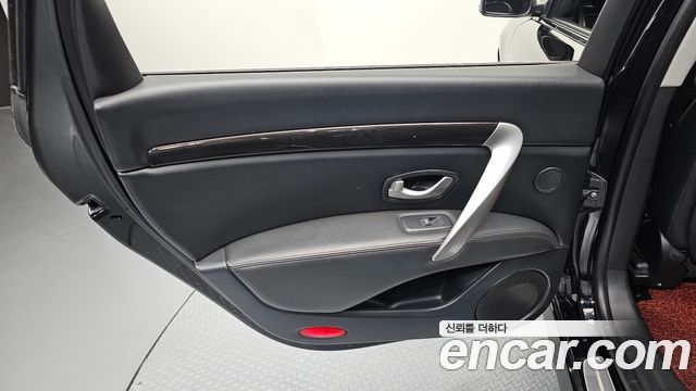 Renault Korea SM7 2018 — photo 15