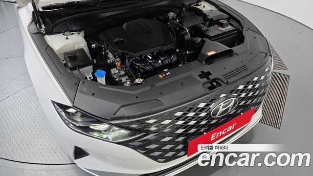 Hyundai Grandeur 2023 — photo 6