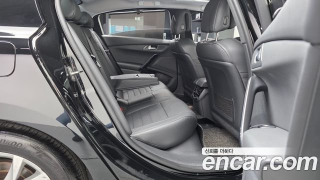 Peugeot 508 2016 — photo 11