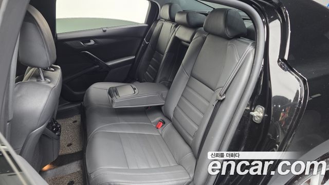 Peugeot 508 2016 — photo 12