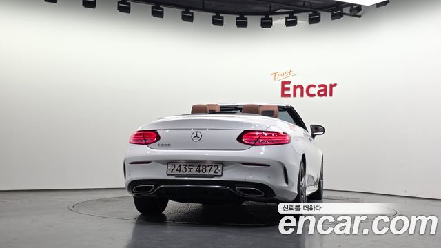 Mercedes-Benz C-Class 2021 — photo 4