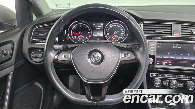 Volkswagen Golf 2016 — photo 13